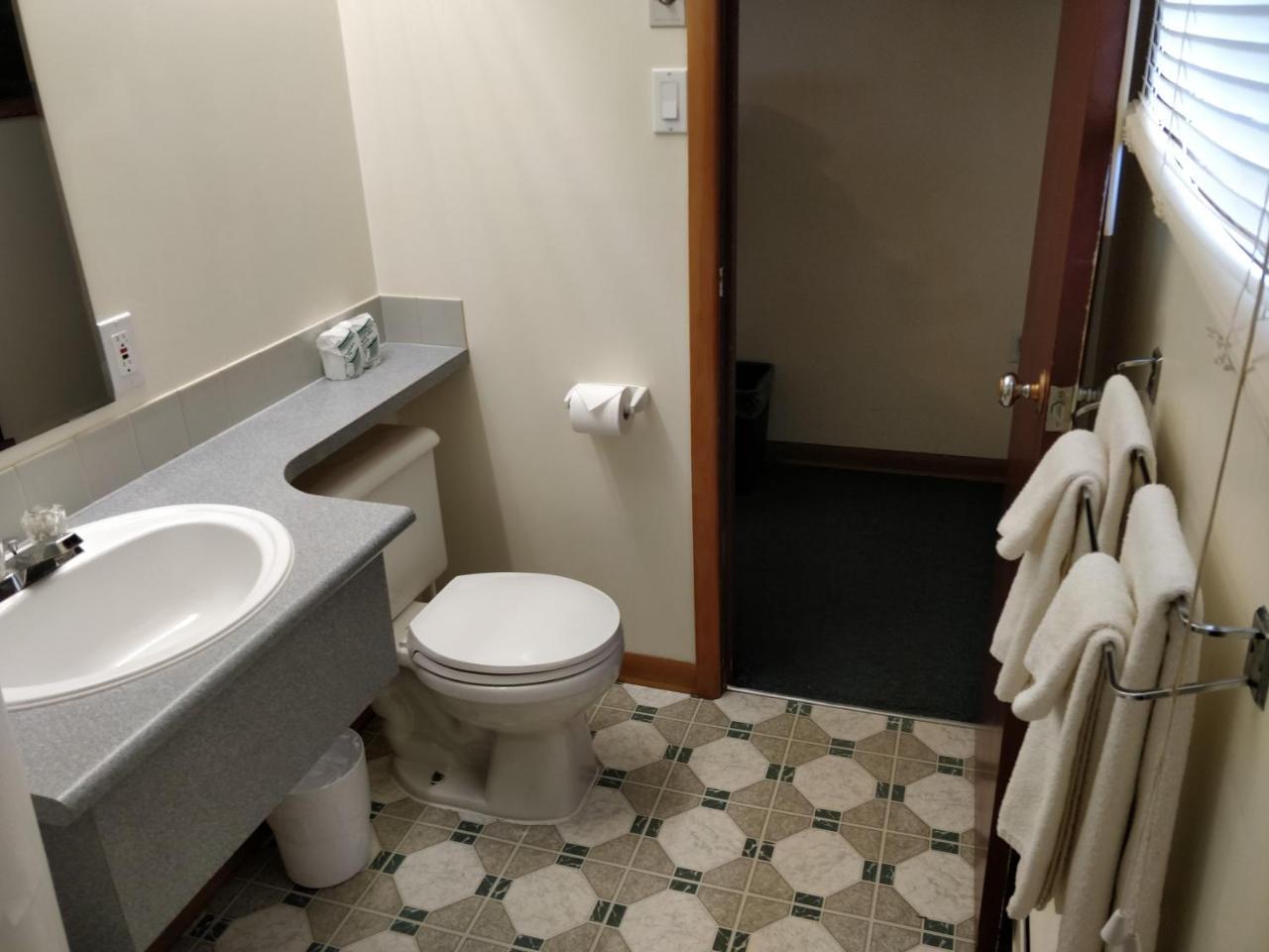 Telstar Motel Kakabeka Falls 외부 사진